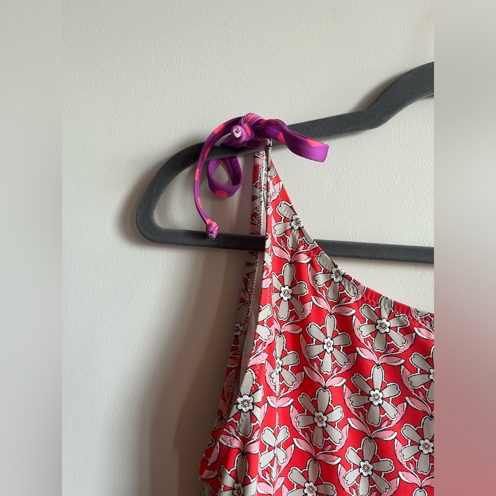 Save the Queen Colorful Dress with Red and Purple Patterns - Picture 8 of 9
